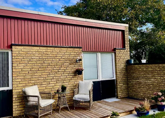 Villa With 3 Bedrooms, Private Patio And Free Parking Malmo